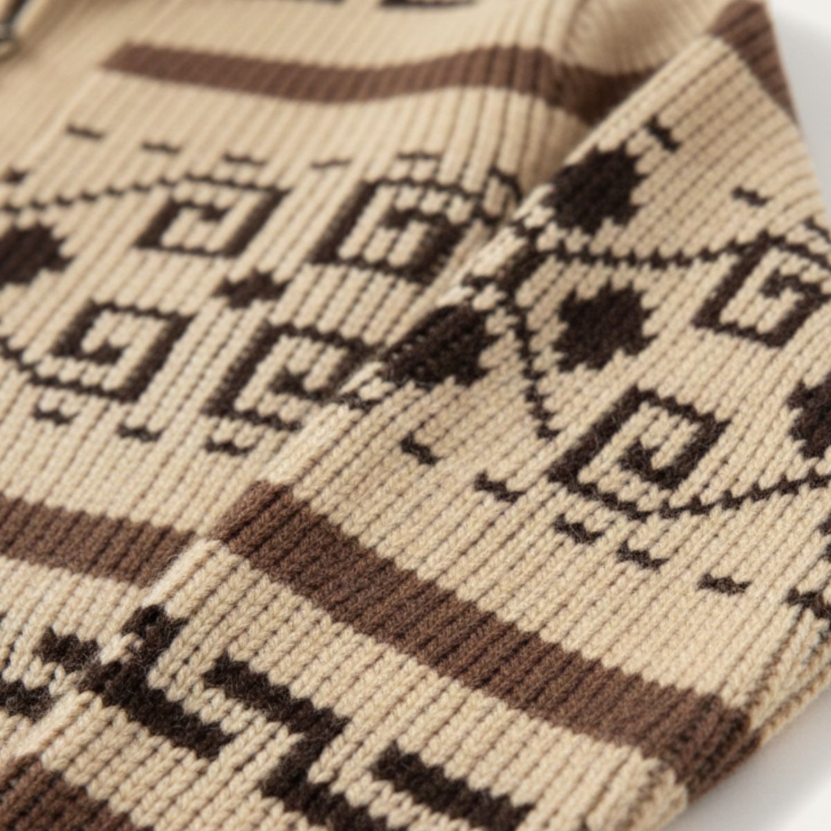 Men's Jacquard Shawl Collar Cardigan - detail