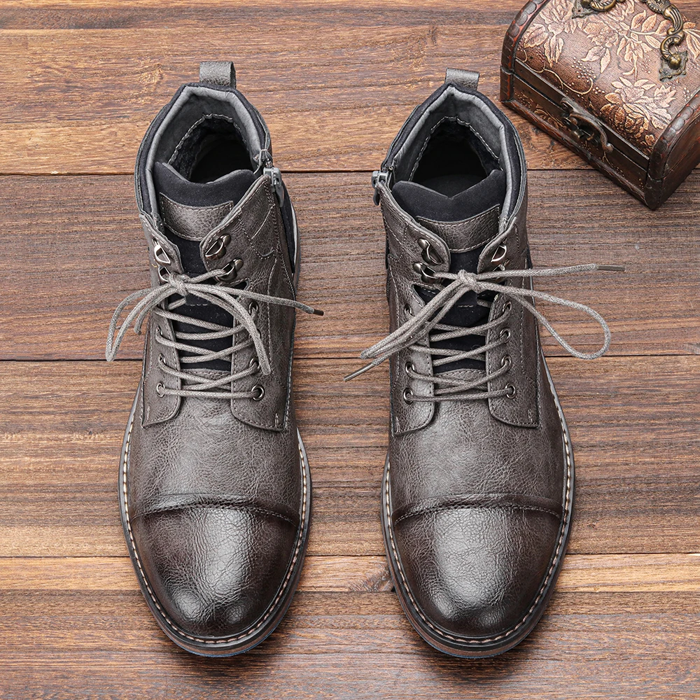 Men's Leather Heritage Boots - detail