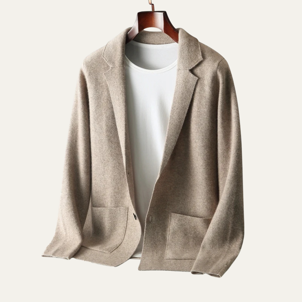 Men's Merino Wool Notch Collar Cardigan - detail
